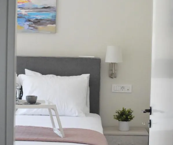 Leonidas House Apartament