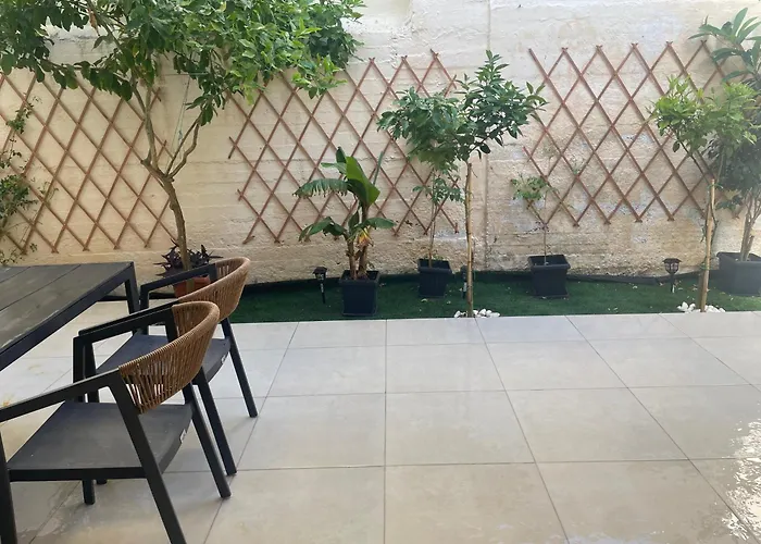 Leonidas House Apartament