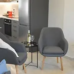Leonidas House Διαμέρισμα *