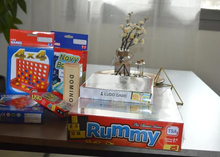 Leonidas House * ハニア